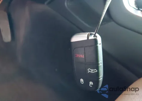 2018 Dodge Challenger Sxt z USA, uszkodzony, nr VIN 2C3CDZAGXJH153052